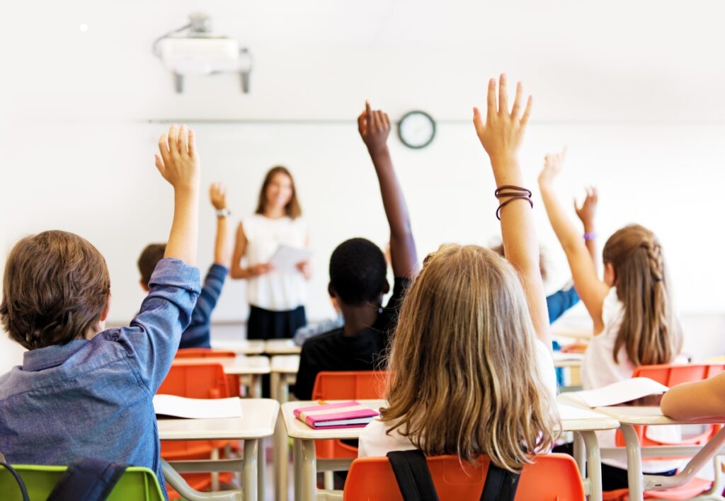 Um dos direitos dos alunos é a liberdade de expressão, sempre com respeito
