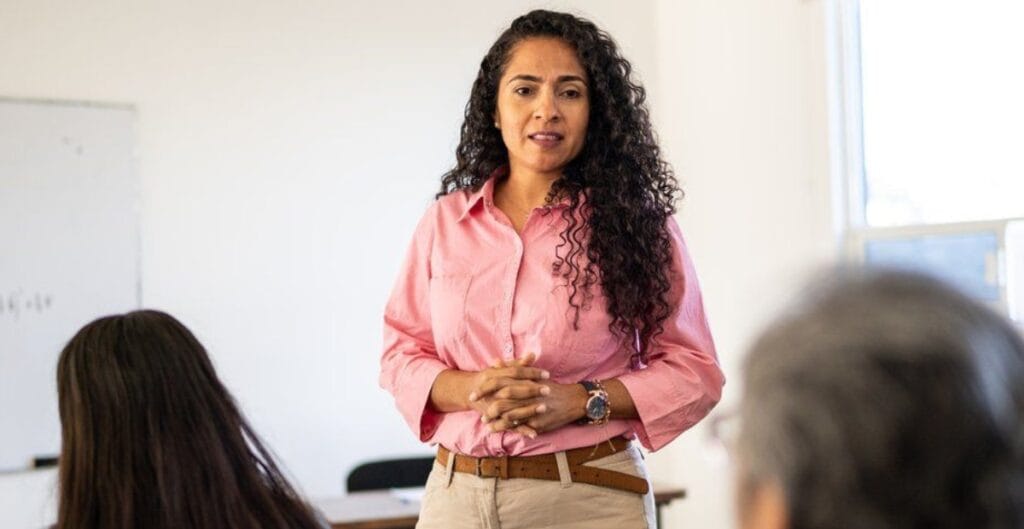 Edital da URE do Centro para cadastro emergencial para PEI